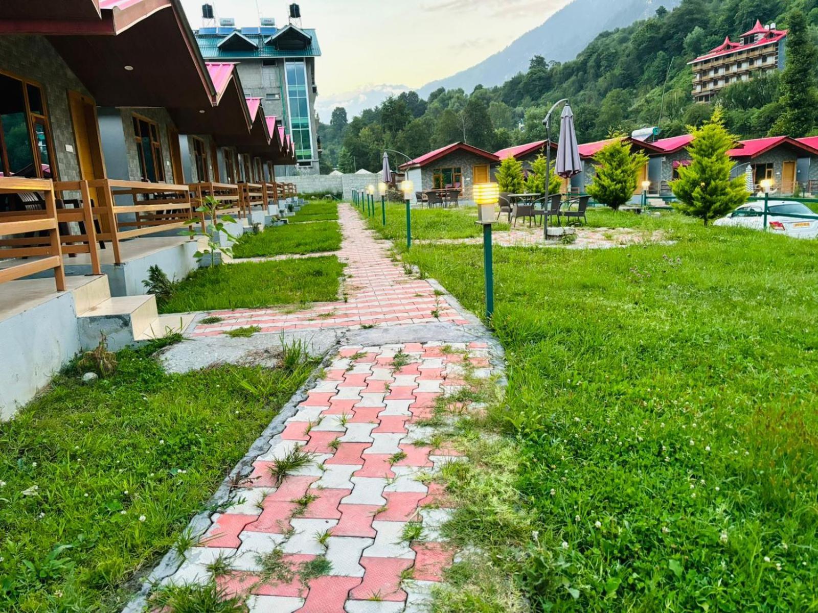 Shivalaya Retreat - A River Side Resort Manali  Exterior photo