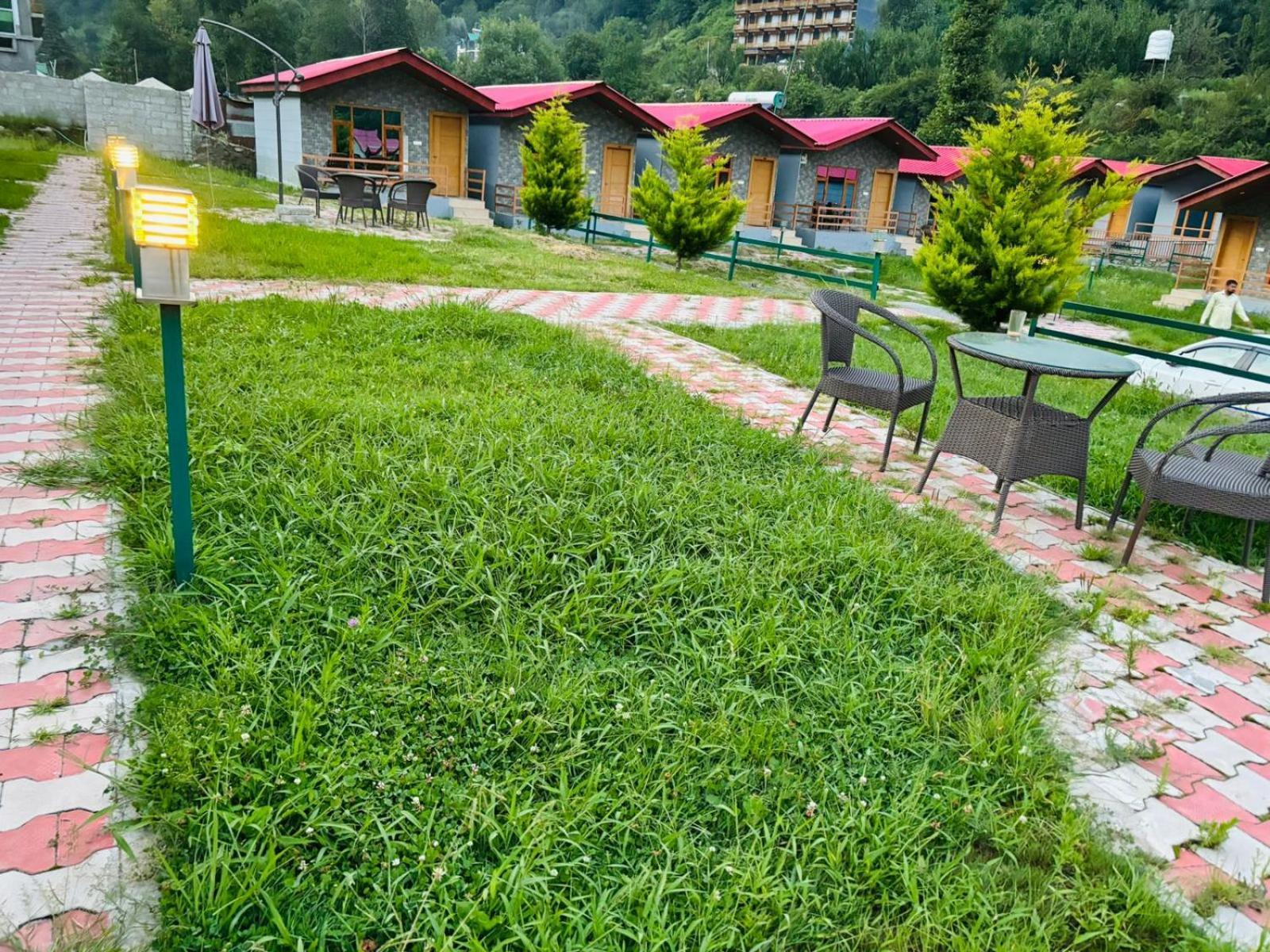 Shivalaya Retreat - A River Side Resort Manali  Exterior photo