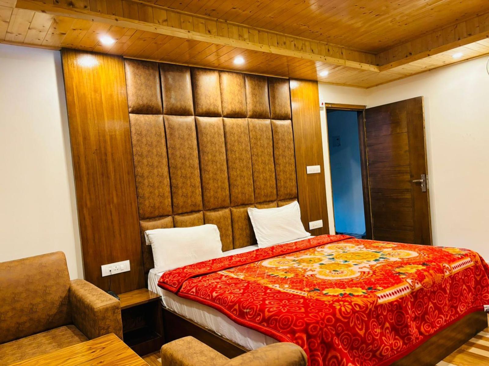 Shivalaya Retreat - A River Side Resort Manali  Exterior photo